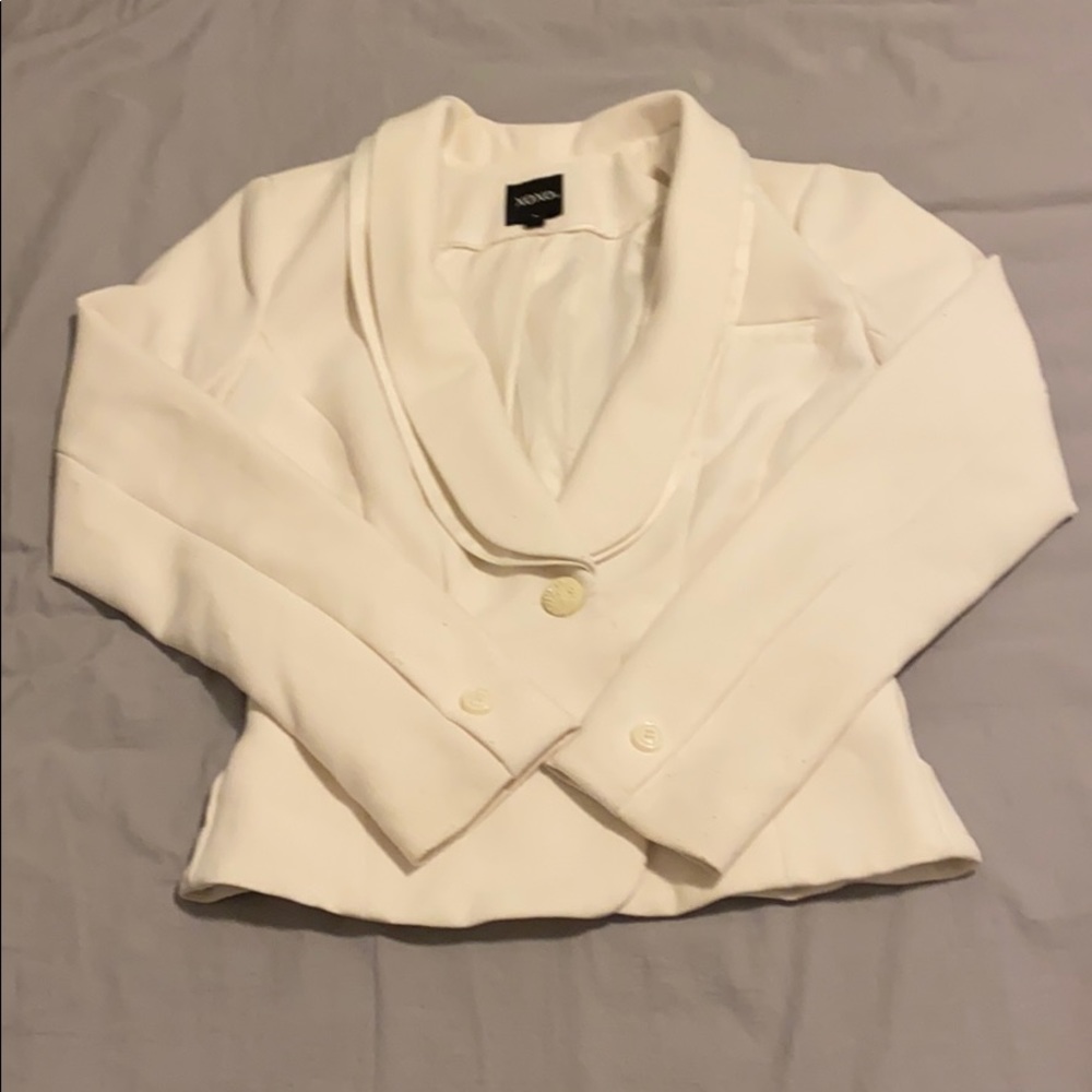 White blazer with collar